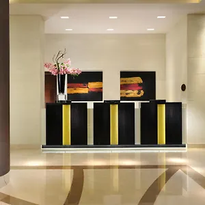 **** Отель Uptown Palace Италия